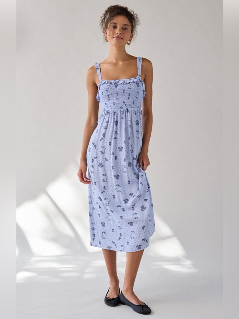 Urban Outfitters Sundress Lavender Floral Polka Dot Swans Ruffled Smocked Sz XS